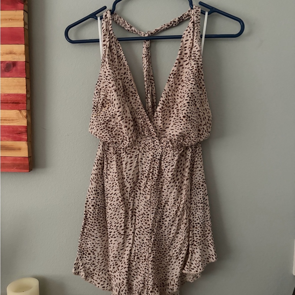 Aakaa Cream Romper with Black Spot Print